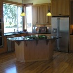 Stone Prairie - Quartersawn Oak Kitchen Cabinetry Construction McMinnville - Quartersawn Oak Kitchen Cabinetry
