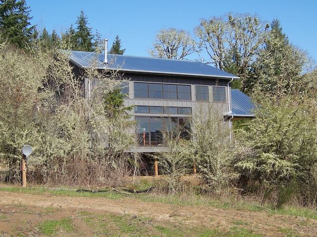 Artist Country Studio 640x480