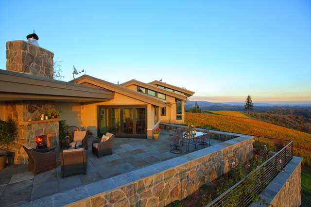 Oregon custom luxury home